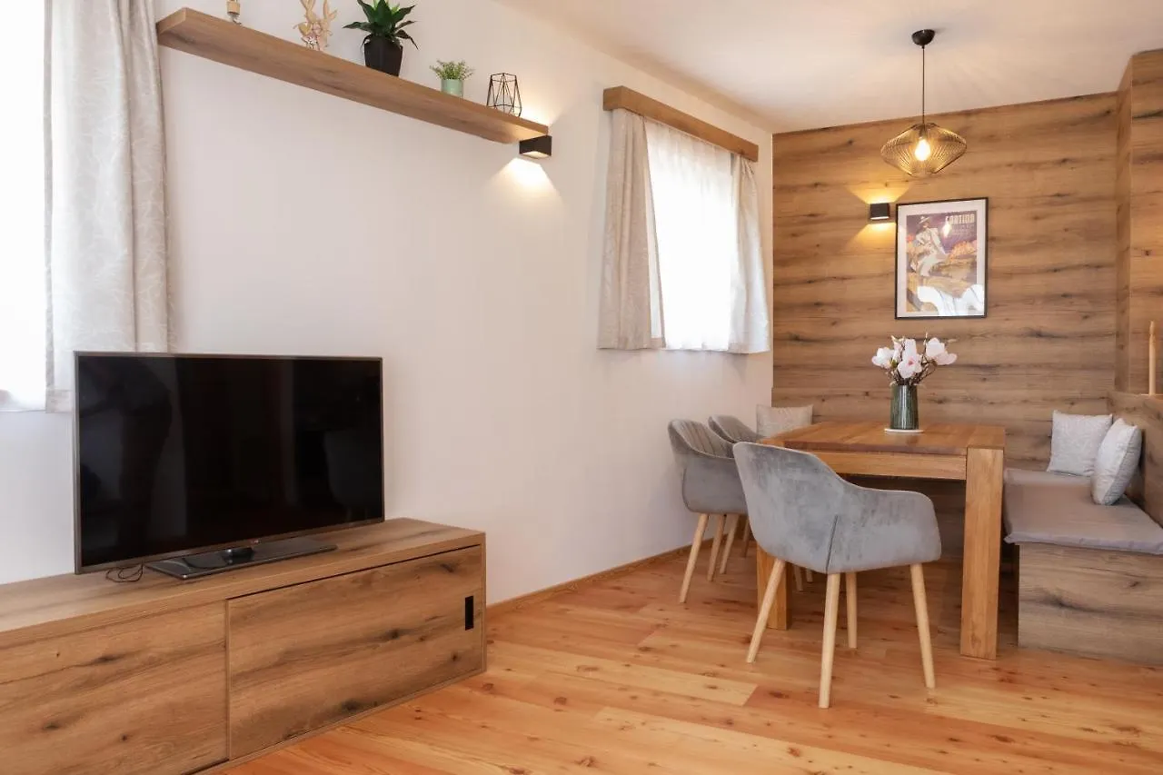Chalet del Capriolo Vodo Cadore 0*,  Italia